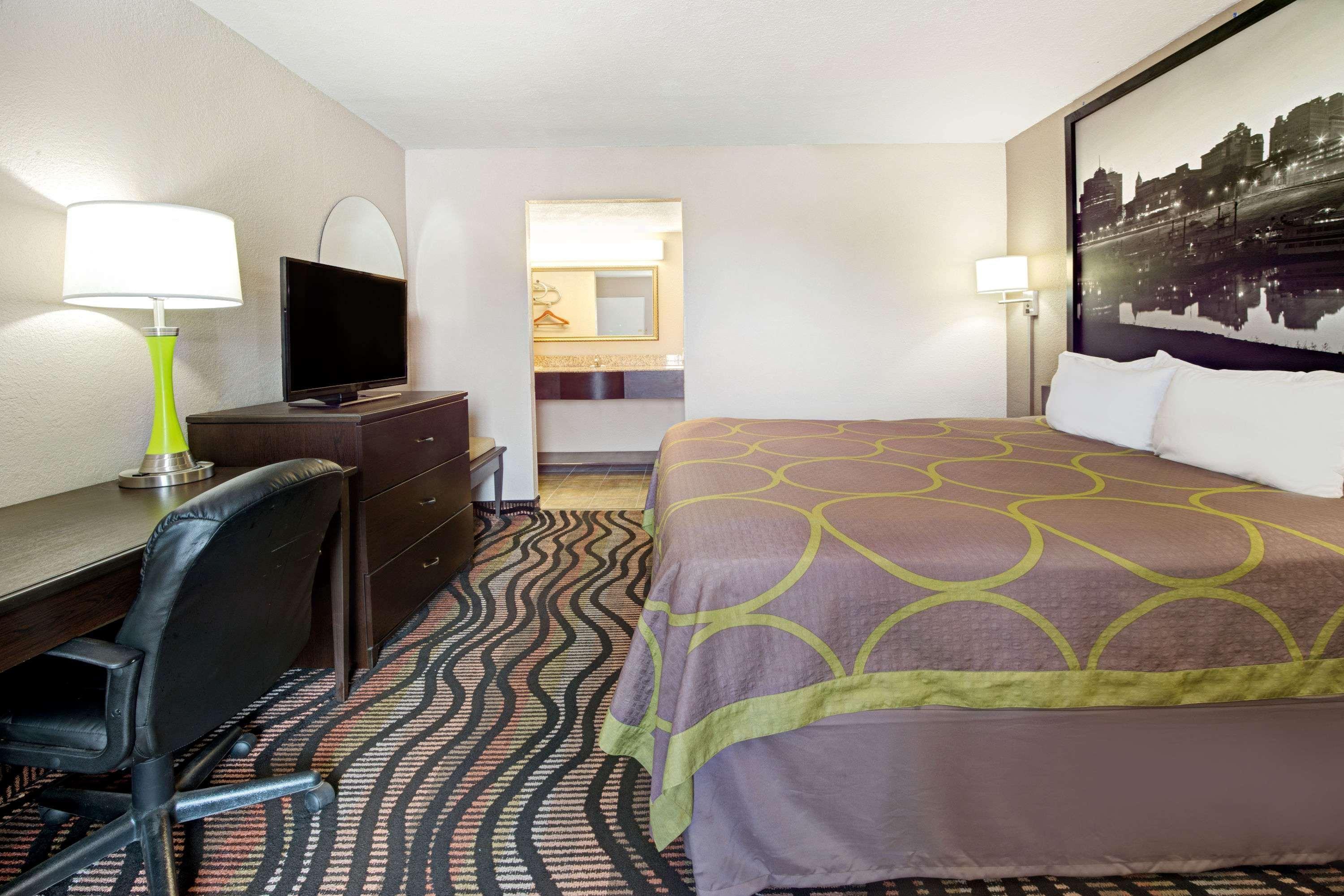 Super 8 By Wyndham Lakeland Exteriér fotografie